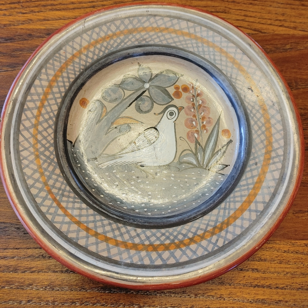 Talavera Mexico Decorative Ceramic Plate with Bird Design, luncheon (132)